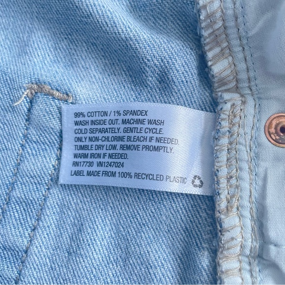 Wild Fable High Rise Distressed Mom Jean - 12 - Picture 9 of 9